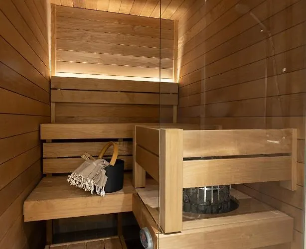 2ndhomes Stunning 126 M2 3br With Sauna In City Center Helsinky